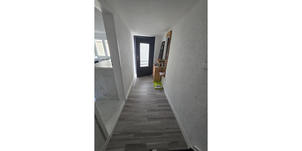 Etagenwohnung Walldürn - 4 Zimmer, 90 m&sup2;, 650&euro; | Angebot:25965678