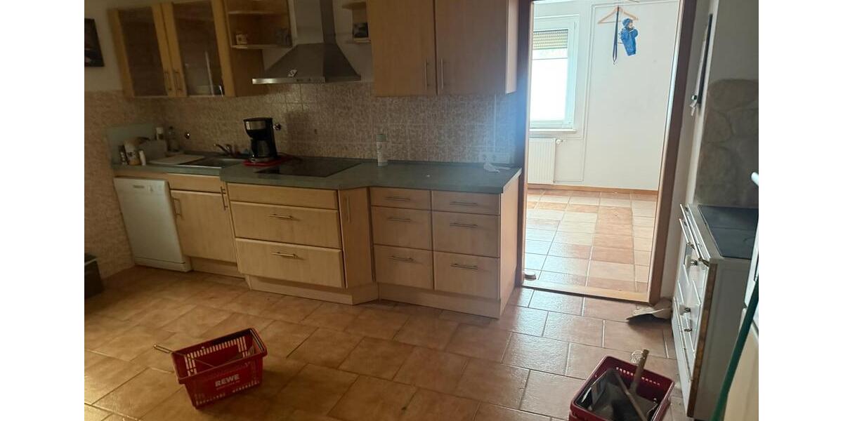 Erdgeschoßwohnung Kalefeld - 3 Zimmer, 110 m&sup2;, 770&euro; | Angebot:25979482