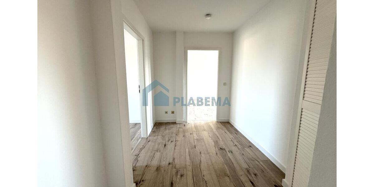 Dachgeschoßwohnung Schwerin Altstadt - 2 Zimmer, 60 m&sup2;, 870&euro; | Angebot:26562926