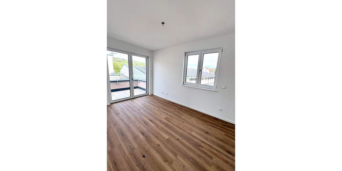 Etagenwohnung Lörrach - 3 Zimmer, 109 m&sup2;, 1.746&euro; | Angebot:26344501