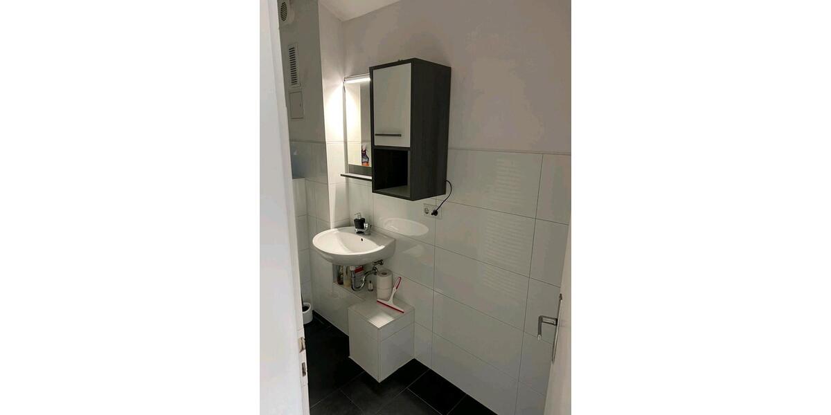 Etagenwohnung Esslingen am Neckar Brühl - 3 Zimmer, 72 m&sup2;, 1.200&euro; | Angebot:26423377