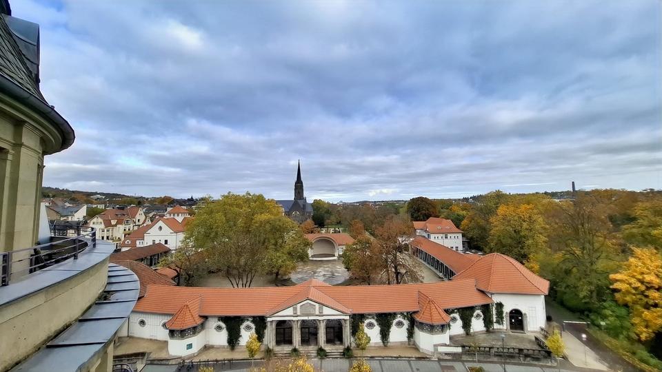 Dachgeschoßwohnung Bad Nauheim - 3 Zimmer, 95 m&sup2;, 1.620&euro; | Angebot:26558023