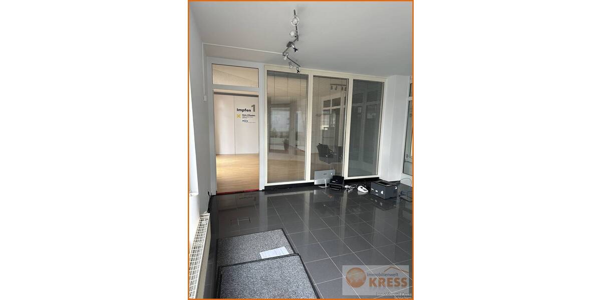 Gewerbeobjekt Schlüchtern - 3 Zimmer, 1.200&euro; | Angebot:26018078