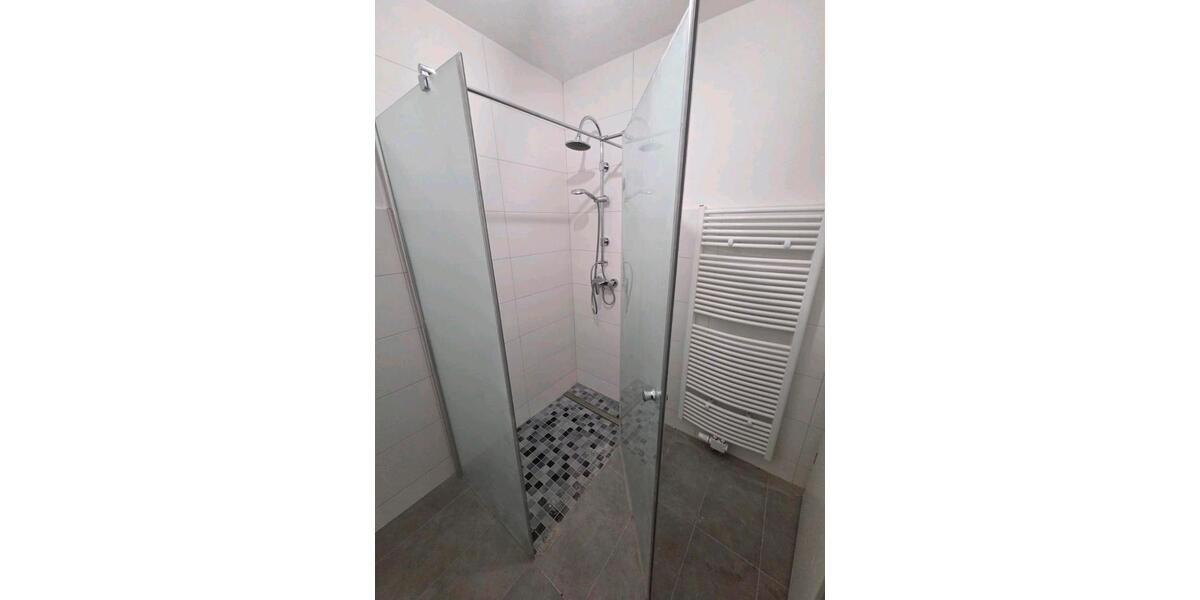 Dachgeschoßwohnung Herxheim bei Landau/Pfalz Pfalz - 3 Zimmer, 85 m&sup2;, 1.180&euro; | Angebot:23649275