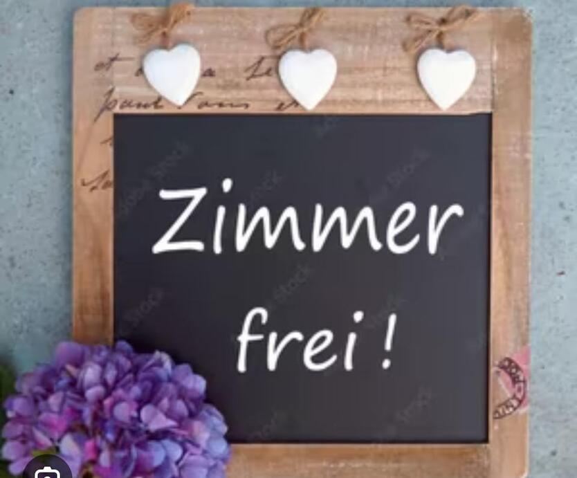 2 freie WG Zimmer ab 01.11.25 Nähe FUBreitenbachplatz zimmer