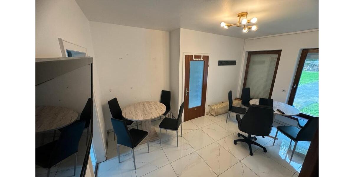 Wohnen auf Zeit Hamburg Wandsbek - 20 Zimmer, 500 m&sup2;, 20&euro; | Angebot:26625156