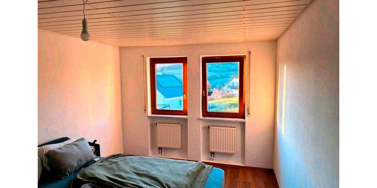 Reihenhaus Haßfurt - 4 Zimmer, 106 m&sup2;, 750&euro; | Angebot:26043434
