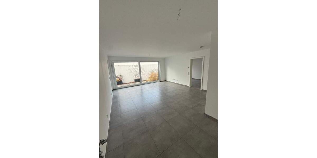 schöne 2-Zimmerwohnung mit Terrasse in Neu-Isenburg 2 zimmer