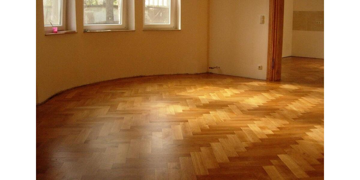 Erdgeschoßwohnung Pößneck - 2 Zimmer, 63 m&sup2;, 441&euro; | Angebot:25352758