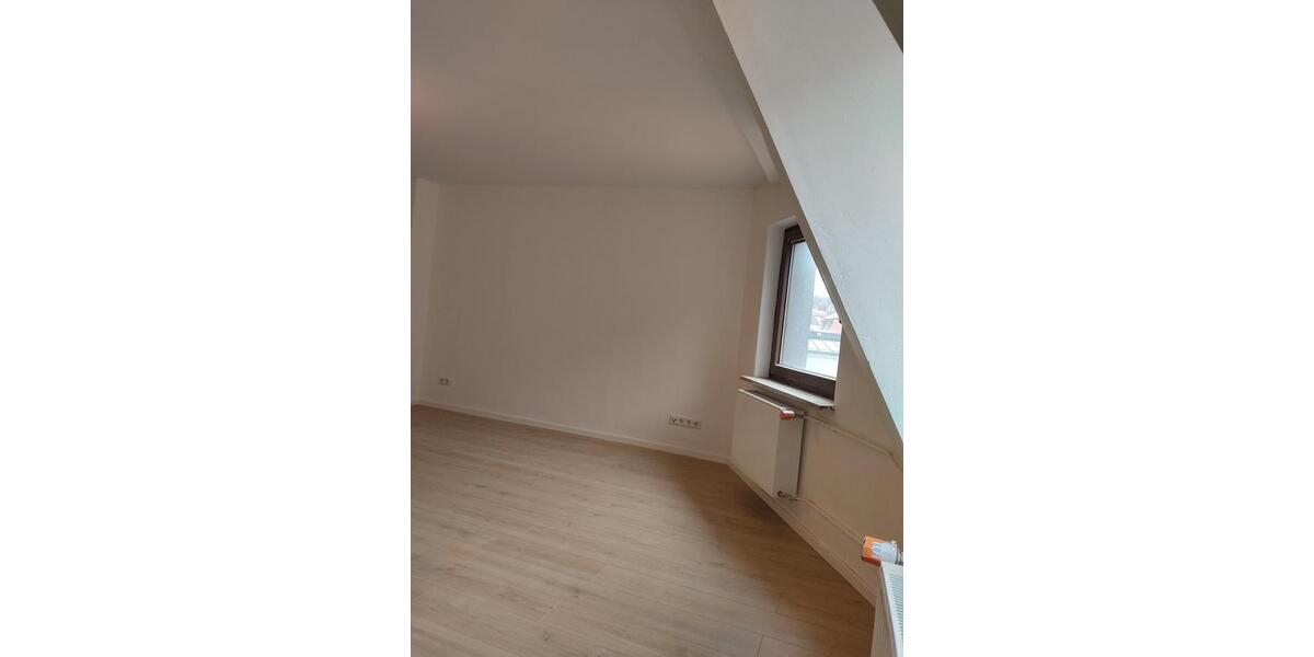 Etagenwohnung Ansbach - 5 Zimmer, 114 m&sup2;, 1.000&euro; | Angebot:26033210