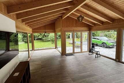 Haus Weinböhla - 5 Zimmer, 150 m&sup2;, 2.500&euro; | Angebot:25277585