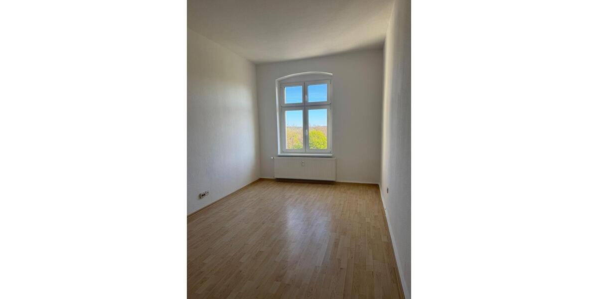 Etagenwohnung Eberswalde - 3 Zimmer, 75 m&sup2;, 740&euro; | Angebot:26348800
