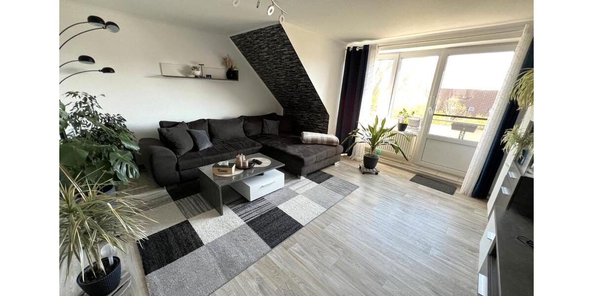 Dachgeschoßwohnung Leer (Ostfriesland) - 2 Zimmer, 71 m&sup2;, 695&euro; | Angebot:26662393