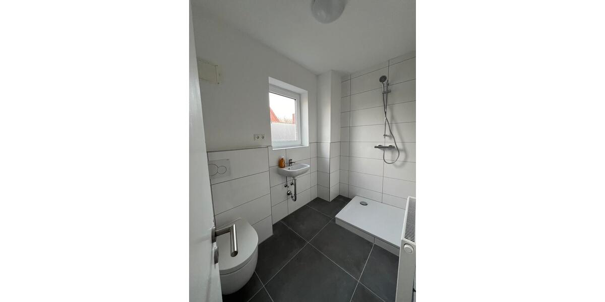 Etagenwohnung Heide - 3 Zimmer, 65 m&sup2;, 750&euro; | Angebot:26566628