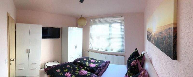 Etagenwohnung Rostock Groß Klein - 2 Zimmer, 50 m&sup2;, 845&euro; | Angebot:25213023