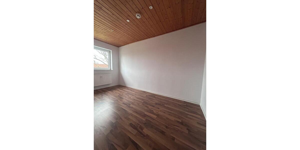 Etagenwohnung Lengede - 3 Zimmer, 62 m&sup2;, 426&euro; | Angebot:25367971