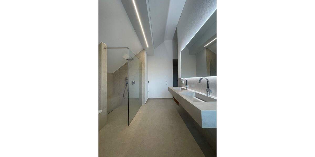 Etagenwohnung Radolfzell am Bodensee / Böhringen Böhringen - 3 Zimmer, 110 m&sup2;, 1.850&euro; | Angebot:24780578