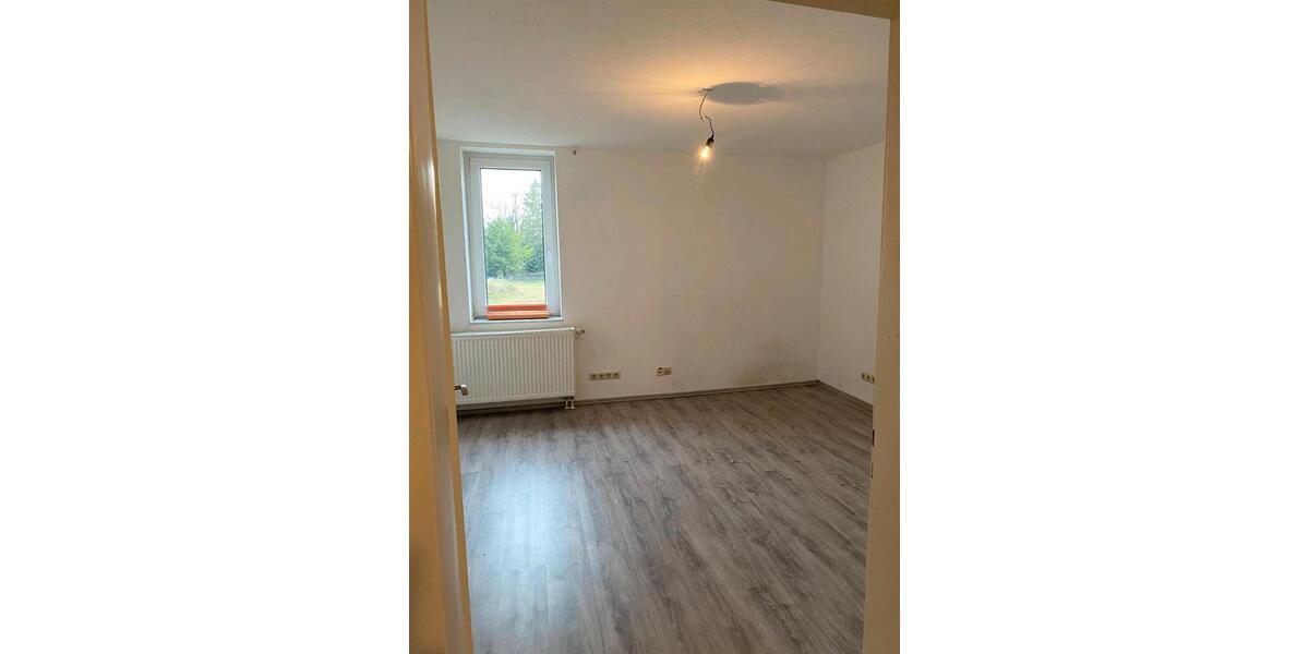 Wohn,-Geschäftshaus 8 zimmer