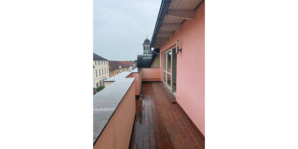 Dachgeschoßwohnung Parchim - 2 Zimmer, 62 m&sup2;, 543&euro; | Angebot:26383312