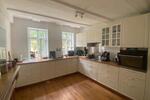 Hochparterre Rotenburg an der Fulda - 4.5 Zimmer, 130 m&sup2;, 1.100&euro; | Angebot:26632459