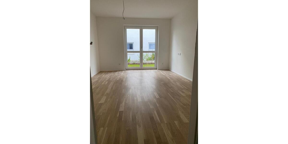 Erdgeschoßwohnung Bad Friedrichshall - 3 Zimmer, 68 m&sup2;, 1.050&euro; | Angebot:26017973