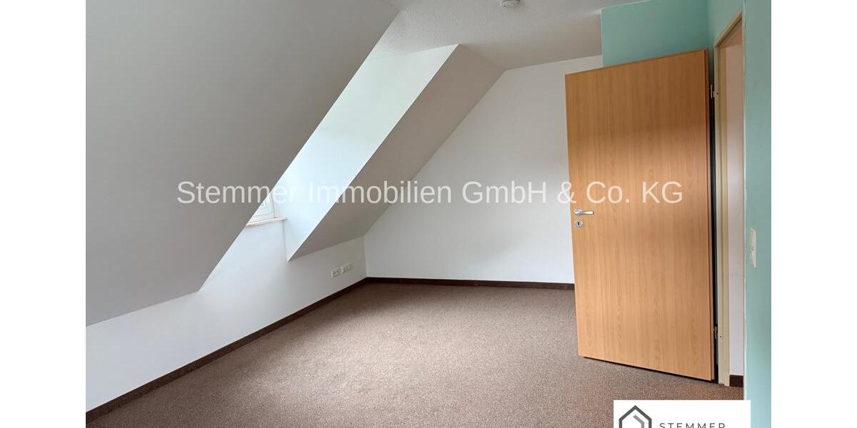 Doppelhaushälfte Kulmain - 5 Zimmer, 135 m&sup2;, 1.200&euro; | Angebot:26649320