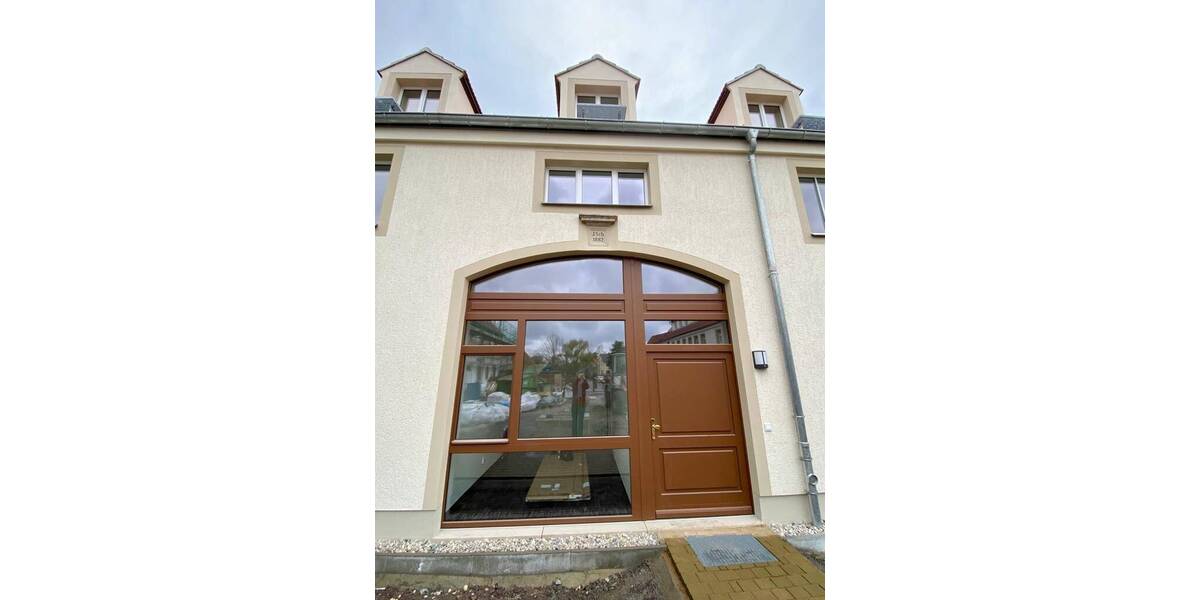 traumhafte idyllische 4-Raum Wohnung mit Terrasse + Garten + EBK 4 zimmer