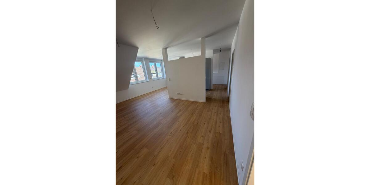 Dachgeschoßwohnung Bamberg Bamberg-Ost - 2 Zimmer, 63 m&sup2;, 940&euro; | Angebot:26047341