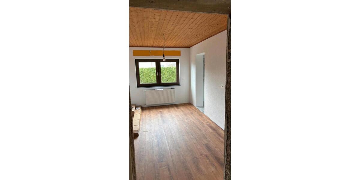 Erdgeschoßwohnung Eschenburg - 3 Zimmer, 65 m&sup2;, 600&euro; | Angebot:26224456