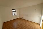Hochparterre Wettin-Löbejün Löbejün - 2 Zimmer, 74 m&sup2;, 570&euro; | Angebot:26631567