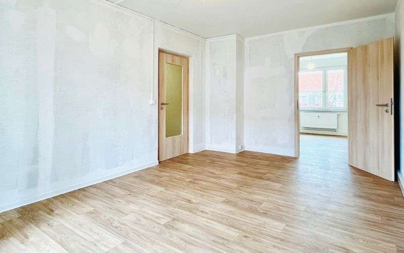 Etagenwohnung Freital Döhlen - 2 Zimmer, 50 m&sup2;, 328&euro; | Angebot:25286741