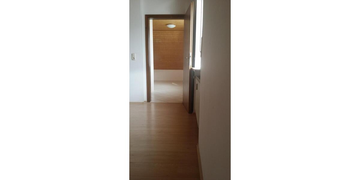Dachgeschoßwohnung Weismain - 5 Zimmer, 110 m&sup2;, 900&euro; | Angebot:26252381