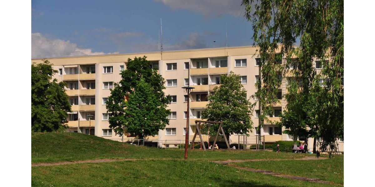 Etagenwohnung Pritzwalk - 2.5 Zimmer, 60 m&sup2;, 330&euro; | Angebot:27128699