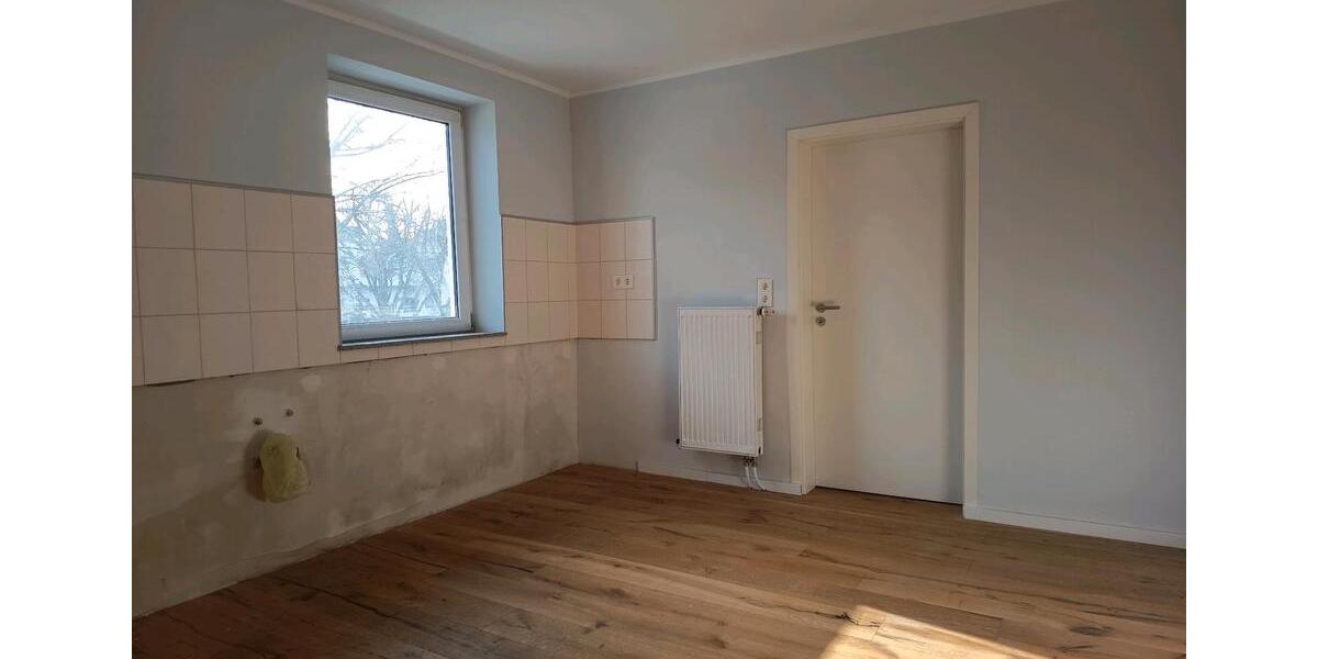 Einfamilienhaus Simbach - 3 Zimmer, 92 m&sup2;, 960&euro; | Angebot:24781260