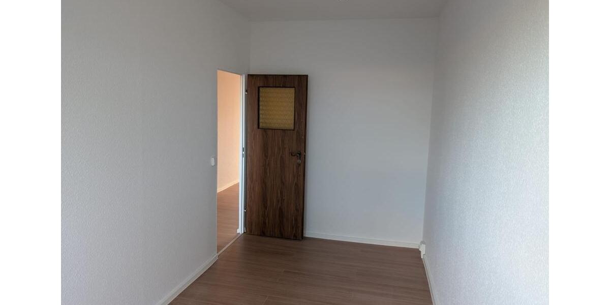 Etagenwohnung Eisenach - 3 Zimmer, 60 m&sup2;, 400&euro; | Angebot:23227138