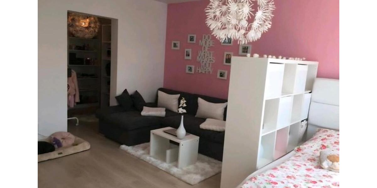 1,5-Zimmer Wohnung mit Balkon 1 zimmer