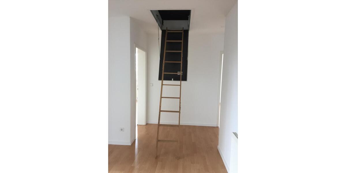 Etagenwohnung Kamenz - 4 Zimmer, 80 m&sup2;, 650&euro; | Angebot:25932527