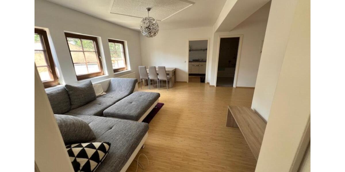 Etagenwohnung Grimma - 1 Zimmer, 60 m&sup2;, 400&euro; | Angebot:24754814