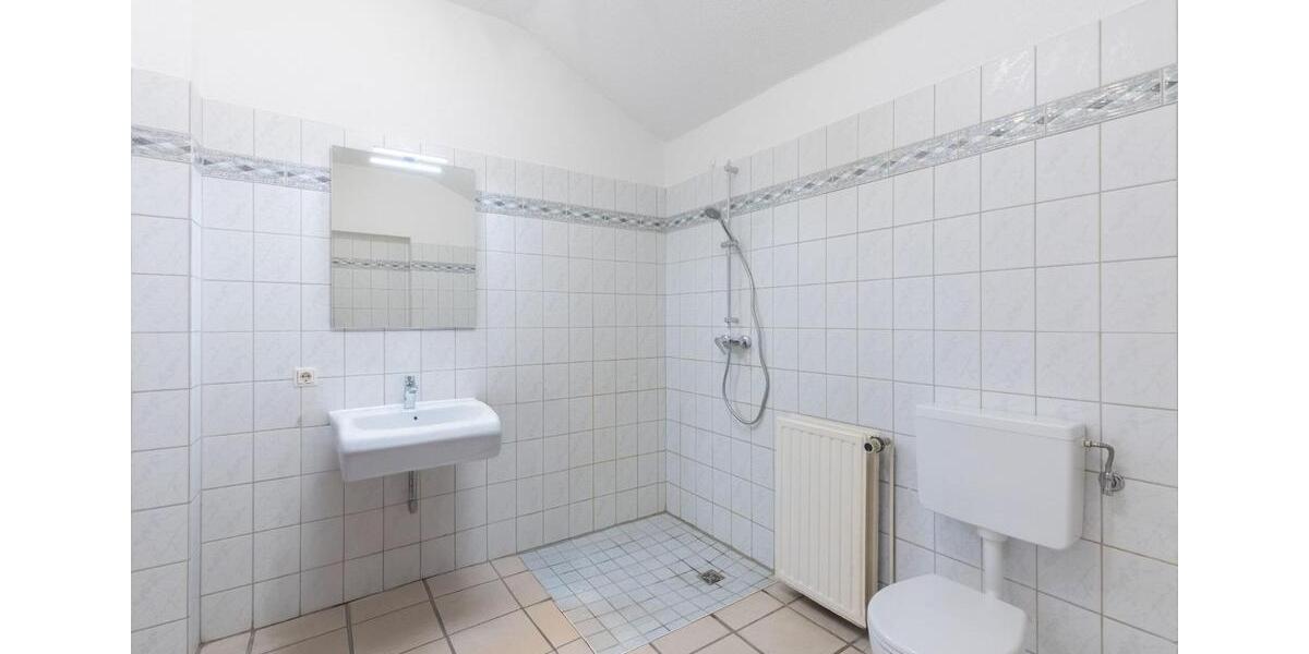 Erdgeschoßwohnung Quickborn - 3 Zimmer, 99 m&sup2;, 1.150&euro; | Angebot:25974751