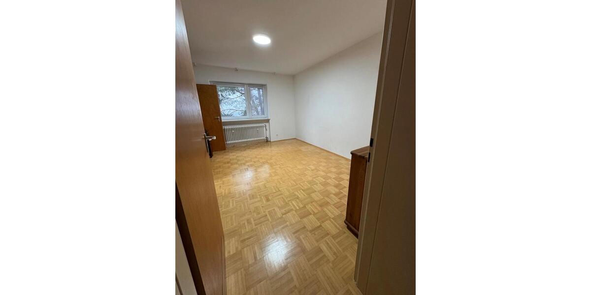 Wohnen auf Zeit Marburg Biegenviertel - 3 Zimmer, 82 m&sup2;, 500&euro; | Angebot:26051106