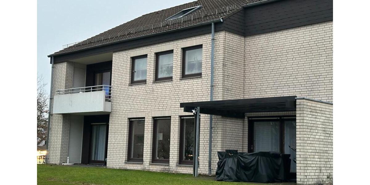 Erdgeschoßwohnung Brakel - 6 Zimmer, 150 m&sup2;, 1.425&euro; | Angebot:25922807