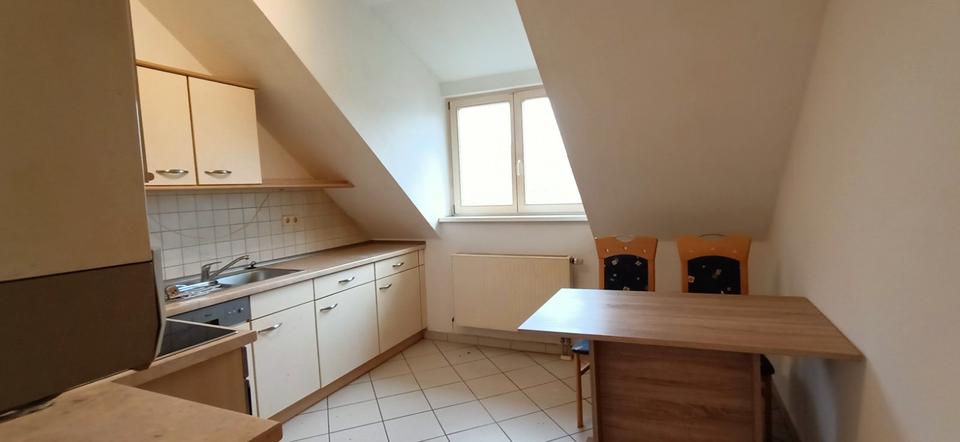 Dachgeschoßwohnung Mühlhausen (Thüringen) - 3 Zimmer, 86 m&sup2;, 520&euro; | Angebot:26440890
