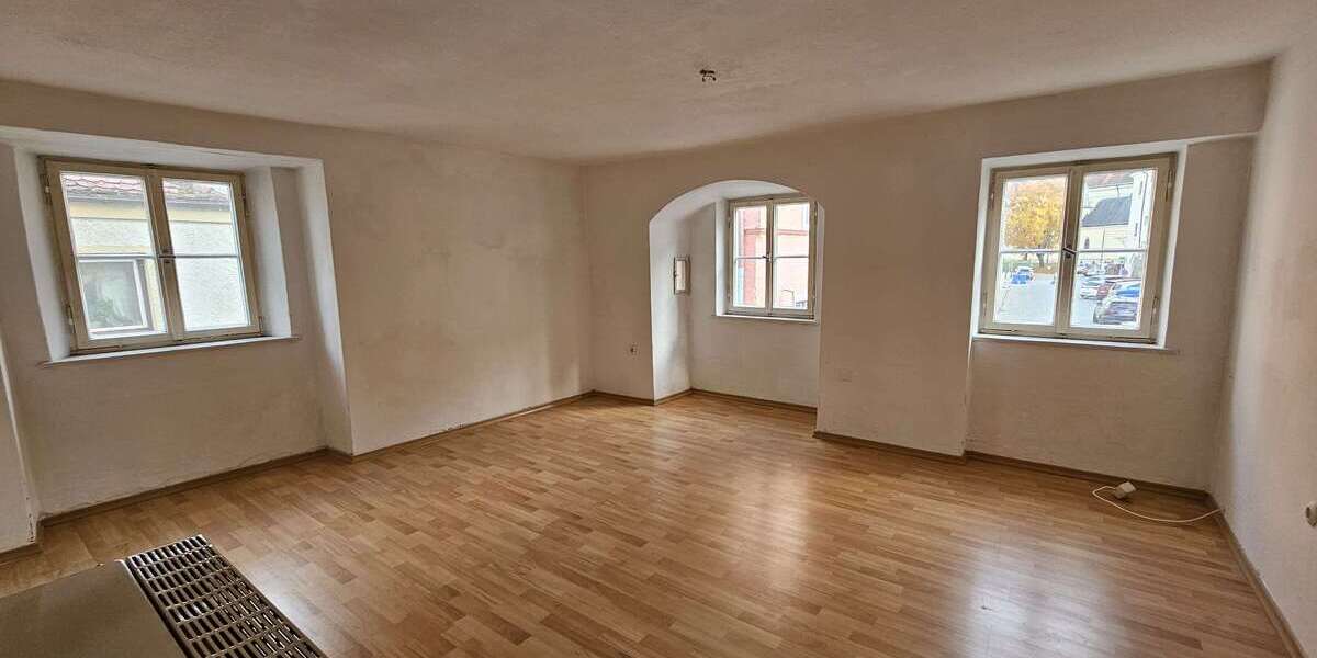 Etagenwohnung Mühldorf a. Inn - 3 Zimmer, 103 m&sup2;, 695&euro; | Angebot:23228135