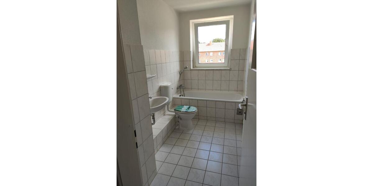 Etagenwohnung Plattenburg - 2 Zimmer, 43 m&sup2;, 315&euro; | Angebot:22715676