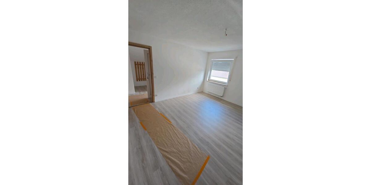 Dachgeschoßwohnung Fellheim - 3 Zimmer, 88 m&sup2;, 1.220&euro; | Angebot:26606074