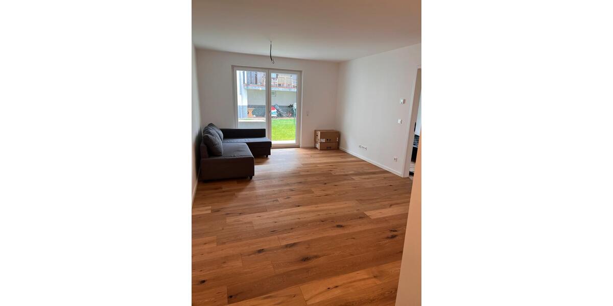 Etagenwohnung Homburg - 2 Zimmer, 622 m&sup2;, 1.195&euro; | Angebot:26225913