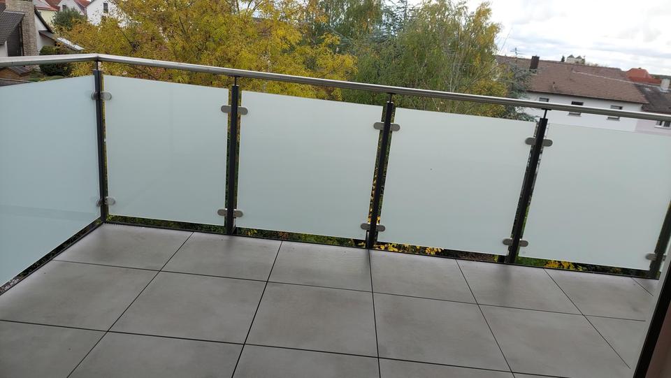 Attraktive 3-Zimmer Wohnung mit BalkonWohnen über den Dächern von Waldbüttelbrunn 3 zimmer