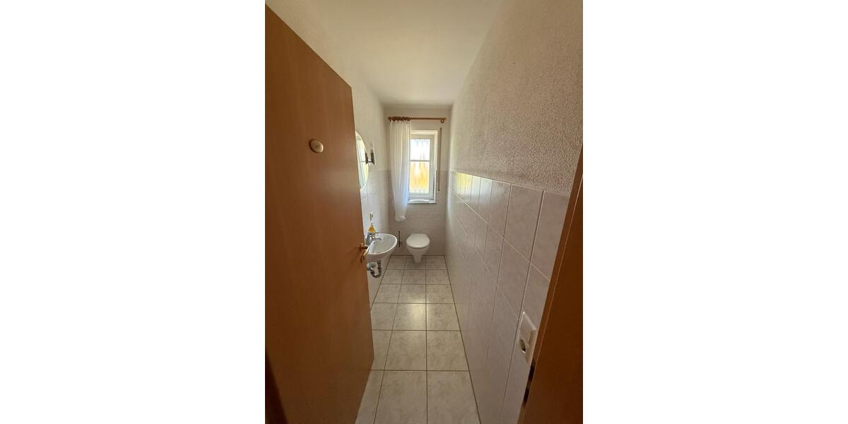 Erdgeschoßwohnung Ertingen - 3 Zimmer, 135 m&sup2;, 1.200&euro; | Angebot:26491772