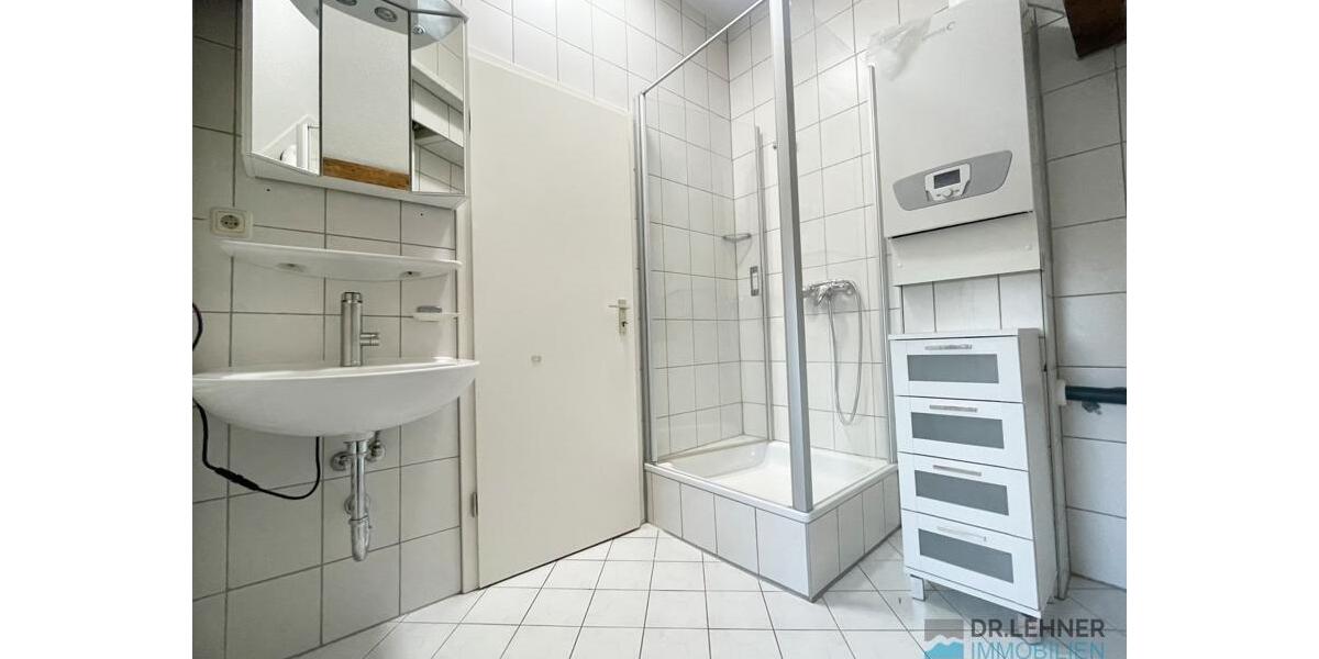 Dachgeschoßwohnung Arneburg - 3 Zimmer, 60 m&sup2;, 540&euro; | Angebot:25903053