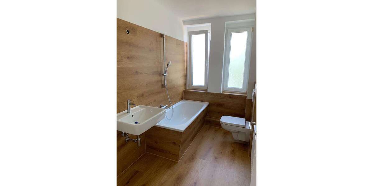 Etagenwohnung Zwenkau - 3 Zimmer, 71 m&sup2;, 850&euro; | Angebot:22923796